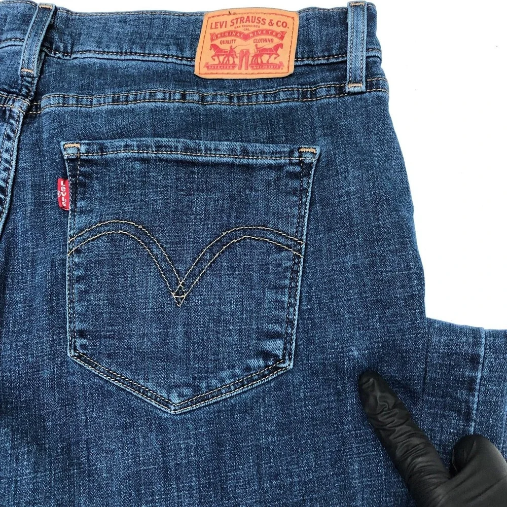 Levis Classic Bootcut Jeans Womens 14M 32x32 Blue Stretch Denim Mid Rise Casual - Picture 14 of 15